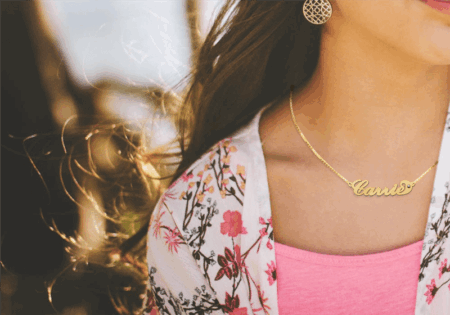 Gouden naam ketting Carrie style zirkonia Gepersonaliseerd om nek