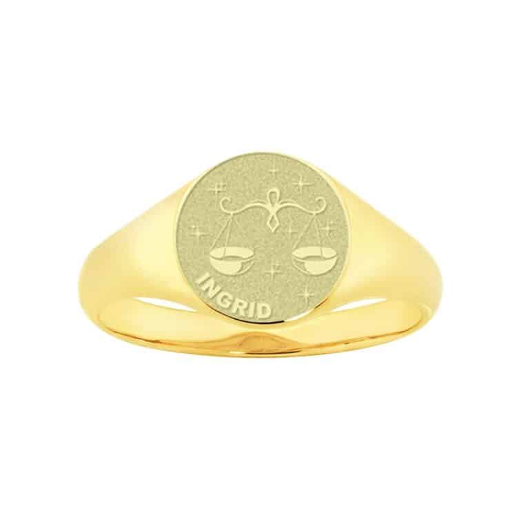 Gouden zegelring rond met horoscoop en gravure - Weegschaal