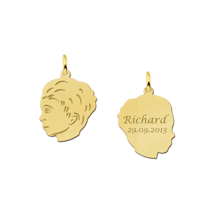 Gouden kinderkopje hanger jongen met achterkant gravure