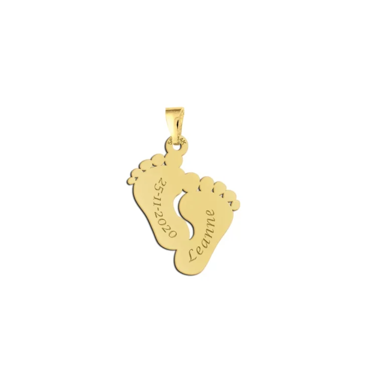 Gouden mama sieraad voetjes Gegraveerd