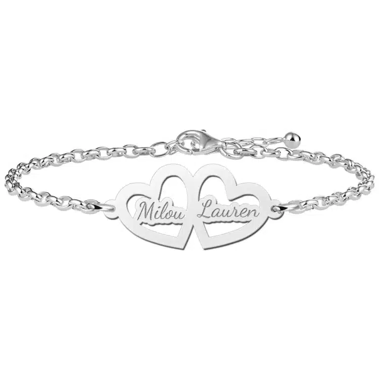 Gegraveerde Zilveren armband met twee hartjes en namen