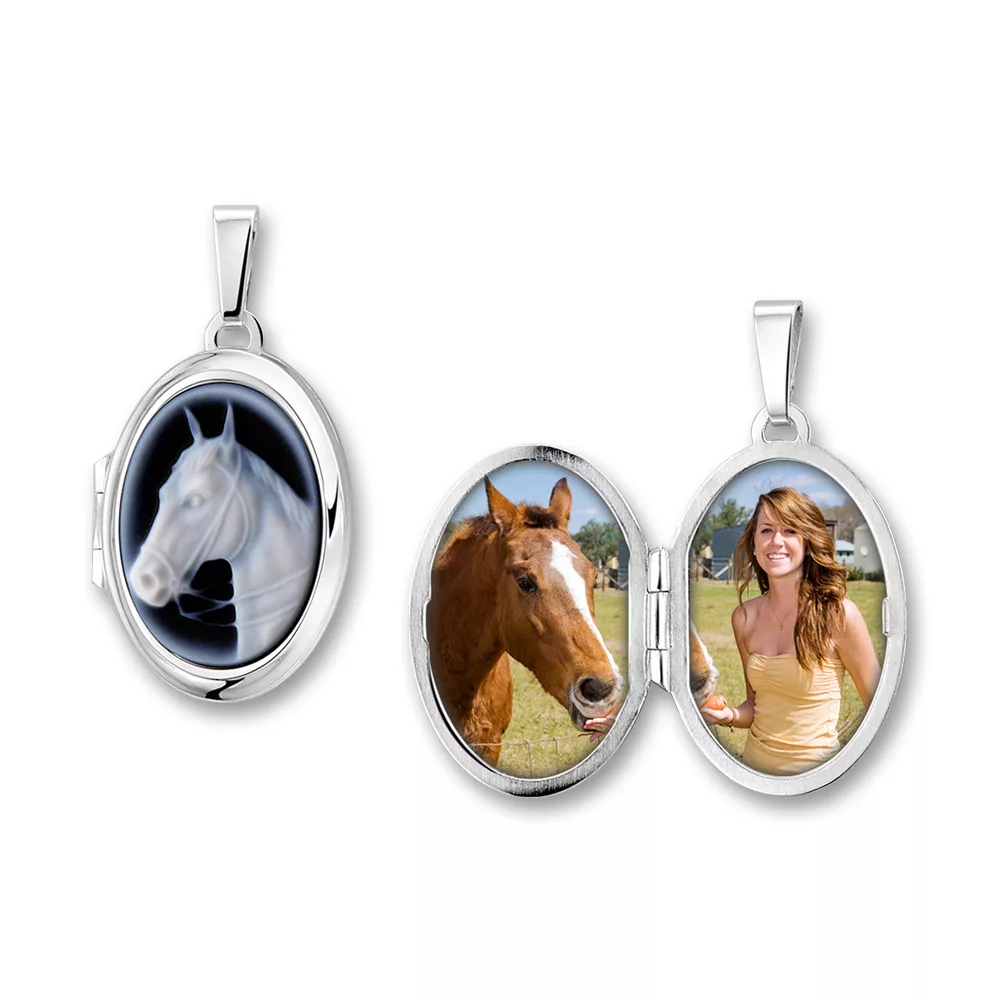 Zilveren medaillon ovaal met blauwe camee "paard" gegraveerd